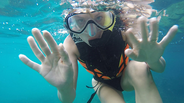 Snorkelling at the 4 Islands